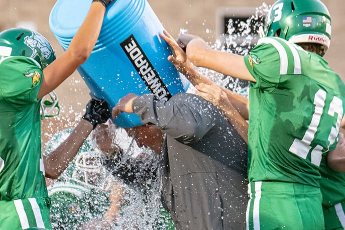 coach-smiley-powerade-wide